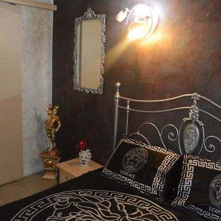 B&B Sotto Gli Archi Catania Exterior photo