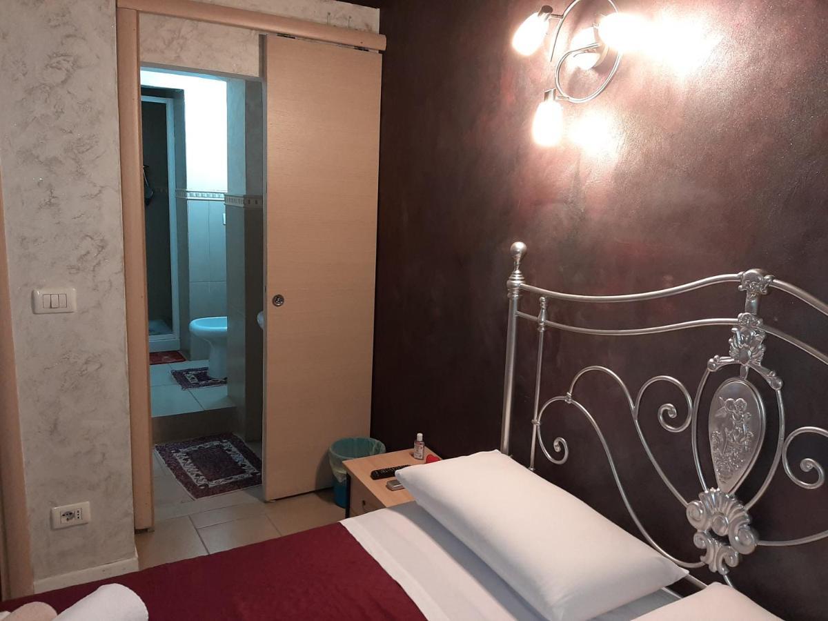 B&B Sotto Gli Archi Catania Exterior photo